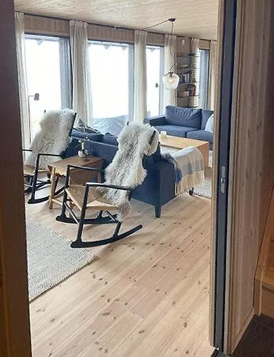 Mountain Cabinin Valdres 度假居 *